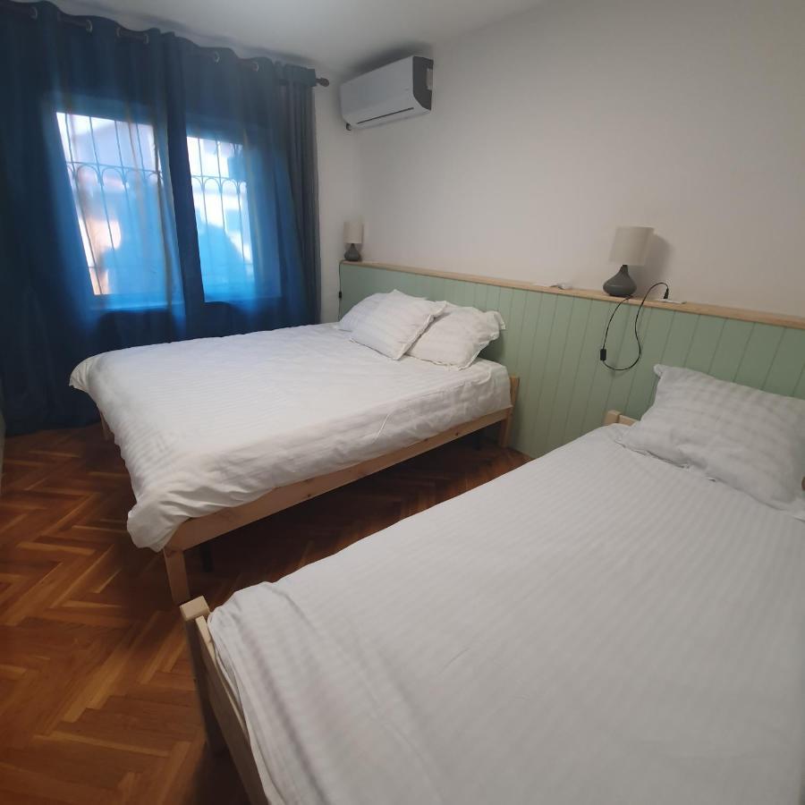 Central Home Away From Home Shkodra Exterior foto